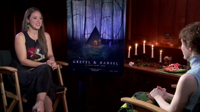 2020-01_-_Gretel_and_Hansel_-_ENTAffairTV_Interview_mp41039.jpg