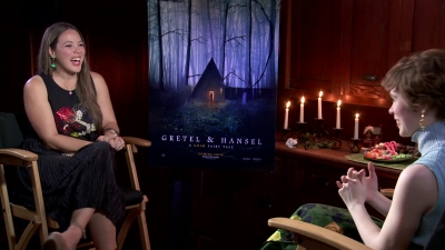 2020-01_-_Gretel_and_Hansel_-_ENTAffairTV_Interview_mp41080.jpg