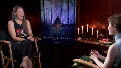 2020-01_-_Gretel_and_Hansel_-_ENTAffairTV_Interview_mp41082.jpg