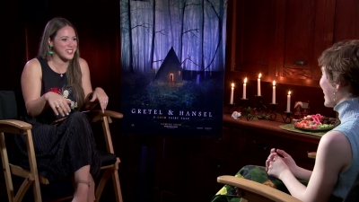 2020-01_-_Gretel_and_Hansel_-_ENTAffairTV_Interview_mp41085.jpg