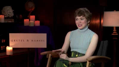 2020-01_-_Gretel_and_Hansel_-_ENTAffairTV_Interview_mp41106.jpg