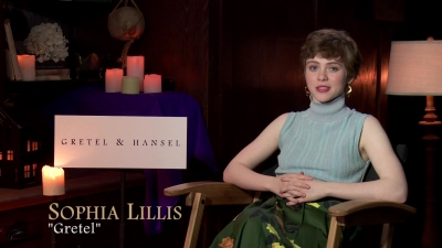 2020-01_-_Gretel_and_Hansel_-_Regal_Interview_mp41600.jpg
