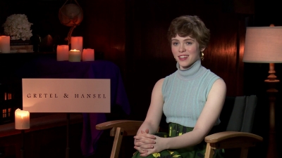 2020-01_-_Gretel_and_Hansel_-_The_Young_Folks_Interview_mp41640.jpg