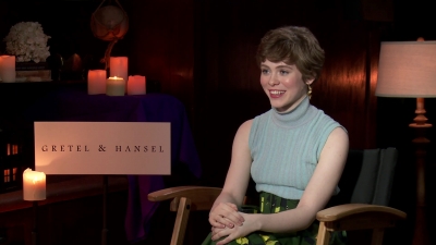 2020-01_-_Gretel_and_Hansel_-_The_Young_Folks_Interview_mp41644.jpg