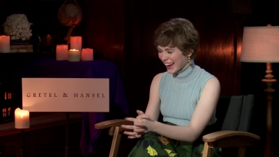 2020-01_-_Gretel_and_Hansel_-_The_Young_Folks_Interview_mp41667.jpg
