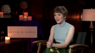 2020-01_-_Gretel_and_Hansel_-_The_Young_Folks_Interview_mp41676.jpg