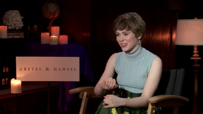 2020-01_-_Gretel_and_Hansel_-_The_Young_Folks_Interview_mp41778.jpg