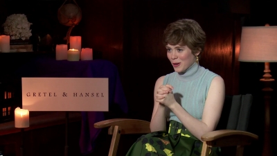 2020-01_-_Gretel_and_Hansel_-_The_Young_Folks_Interview_mp41872.jpg