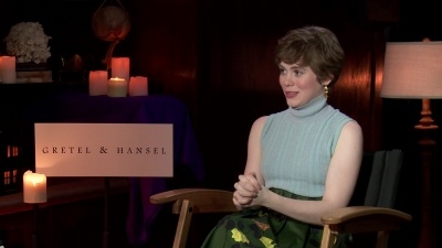 2020-01_-_Gretel_and_Hansel_-_The_Young_Folks_Interview_mp41874.jpg