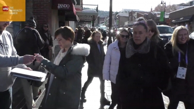 2020-01-27_-_2020_Sundance_Film_Festival_-_Celebrity_Sightings_in_Salt_Lake_City_mp46038.jpg