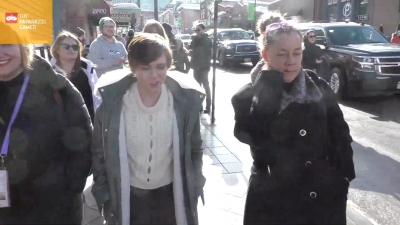 2020-01-27_-_2020_Sundance_Film_Festival_-_Celebrity_Sightings_in_Salt_Lake_City_mp46060.jpg