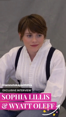 2020-03-03_-_Hollywood_Life_BTS_mp40006.jpg