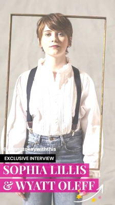 2020-03-03_-_Hollywood_Life_BTS_mp40007.jpg