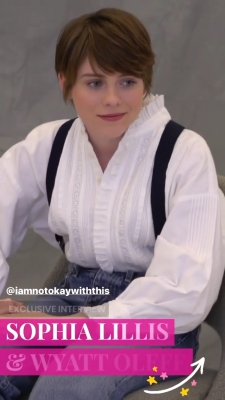 2020-03-03_-_Hollywood_Life_BTS_mp40047.jpg