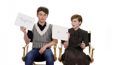 2020-03-07_-_Netflix_-_Wyatt_Oleff_and_Sophia_Lillis_BFF_Test_mp40504.jpg