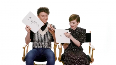 2020-03-07_-_Netflix_-_Wyatt_Oleff_and_Sophia_Lillis_BFF_Test_mp40509.jpg