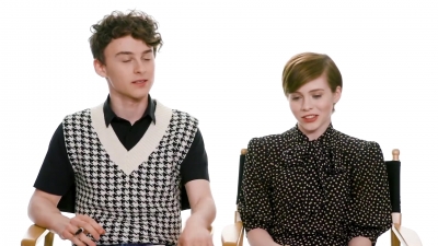 2020-03-07_-_Netflix_-_Wyatt_Oleff_and_Sophia_Lillis_BFF_Test_mp40532.jpg