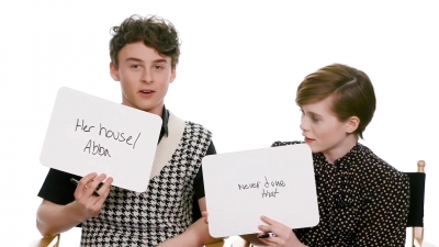 2020-03-07_-_Netflix_-_Wyatt_Oleff_and_Sophia_Lillis_BFF_Test_mp40544.jpg