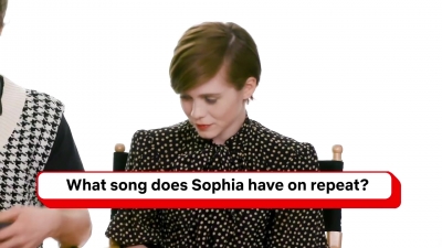 2020-03-07_-_Netflix_-_Wyatt_Oleff_and_Sophia_Lillis_BFF_Test_mp40603.jpg