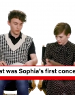 Filename=2020-03-07_-_Netflix_-_Wyatt_Oleff_and_Sophia_Lillis_BFF_Test_mp40540.jpg
Filesize=545KiB
Dimensions=1920x1080
Date added=Mar 08, 2020 2020-03-07_-_Netflix_-_Wyatt_Oleff_and_Sophia_Lillis_BFF_Test_mp40540.jpg