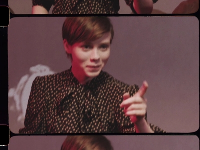 2020-03-10_-_SOPHIA_LILLIS_x_NETFLIX_x_GENTLE_MONSTER_mp41026.jpg