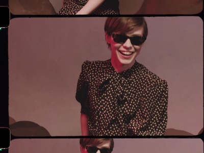 2020-03-10_-_SOPHIA_LILLIS_x_NETFLIX_x_GENTLE_MONSTER_mp41034.jpg