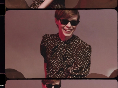 2020-03-10_-_SOPHIA_LILLIS_x_NETFLIX_x_GENTLE_MONSTER_mp41035.jpg
