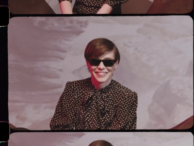 2020-03-10_-_SOPHIA_LILLIS_x_NETFLIX_x_GENTLE_MONSTER_mp41036.jpg