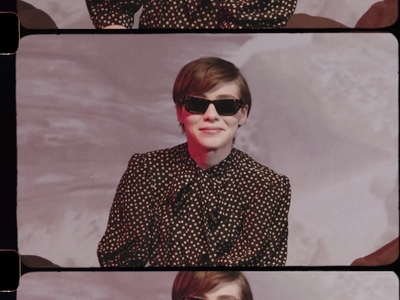 2020-03-10_-_SOPHIA_LILLIS_x_NETFLIX_x_GENTLE_MONSTER_mp41041.jpg