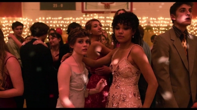 2020-03-16_-_The_I_Am_Not_Okay_With_This_Cast_Break_Down_THAT_Mind_Blowing_Scene_mp40070.jpg