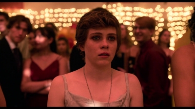 2020-03-16_-_The_I_Am_Not_Okay_With_This_Cast_Break_Down_THAT_Mind_Blowing_Scene_mp40123.jpg