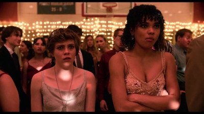 2020-03-16_-_The_I_Am_Not_Okay_With_This_Cast_Break_Down_THAT_Mind_Blowing_Scene_mp40173.jpg