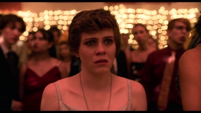2020-03-16_-_The_I_Am_Not_Okay_With_This_Cast_Break_Down_THAT_Mind_Blowing_Scene_mp40230.jpg