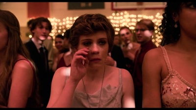 2020-03-16_-_The_I_Am_Not_Okay_With_This_Cast_Break_Down_THAT_Mind_Blowing_Scene_mp40292.jpg