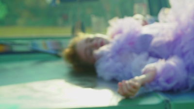 2020-11-10_-_Sophia_Lillis_x_LOfficiel_Fashion_Book_-_Australia_mp42156.jpg