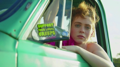 2020-11-10_-_Sophia_Lillis_x_LOfficiel_Fashion_Book_-_Australia_mp42177.jpg