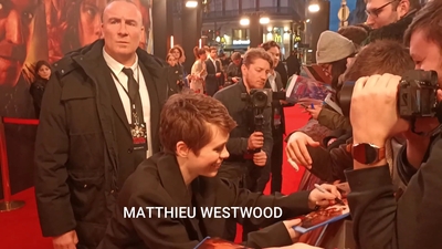 2023-03-22_-_D_and_D_Paris_Premiere_1_mp40497.jpg