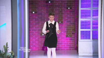 2023-03-30_-_The_Kelly_Clarkson_Show_mkv1117.jpg