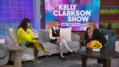 2023-03-30_-_The_Kelly_Clarkson_Show_mkv1160.jpg