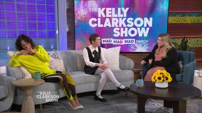 2023-03-30_-_The_Kelly_Clarkson_Show_mkv1203.jpg