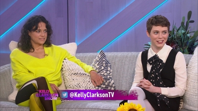 2023-03-30_-_The_Kelly_Clarkson_Show_mkv1328.jpg