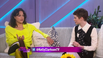 2023-03-30_-_The_Kelly_Clarkson_Show_mkv1331.jpg