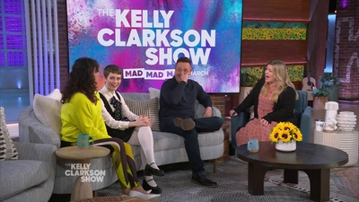 2023-03-30_-_The_Kelly_Clarkson_Show_mkv1586.jpg