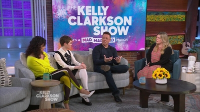 2023-03-30_-_The_Kelly_Clarkson_Show_mkv1628.jpg