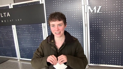 2023-03-31_-_TMZ_Video_mp42530.jpg