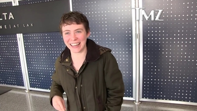 2023-03-31_-_TMZ_Video_mp42546.jpg