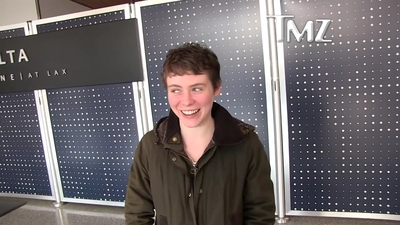 2023-03-31_-_TMZ_Video_mp42556.jpg