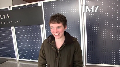 2023-03-31_-_TMZ_Video_mp42557.jpg