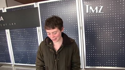 2023-03-31_-_TMZ_Video_mp42566.jpg