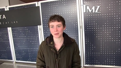 2023-03-31_-_TMZ_Video_mp42569.jpg